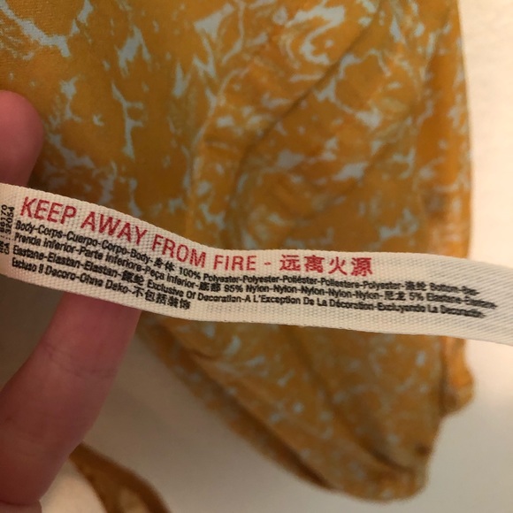 Free People All Tucks Printed Bodysuit Yellow Boho - Picture 6 of 7